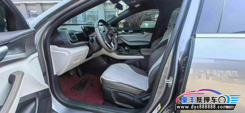 24年比亚迪秦轿车抵押车出售