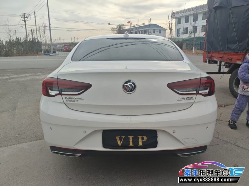 22年别克君威轿车抵押车出售