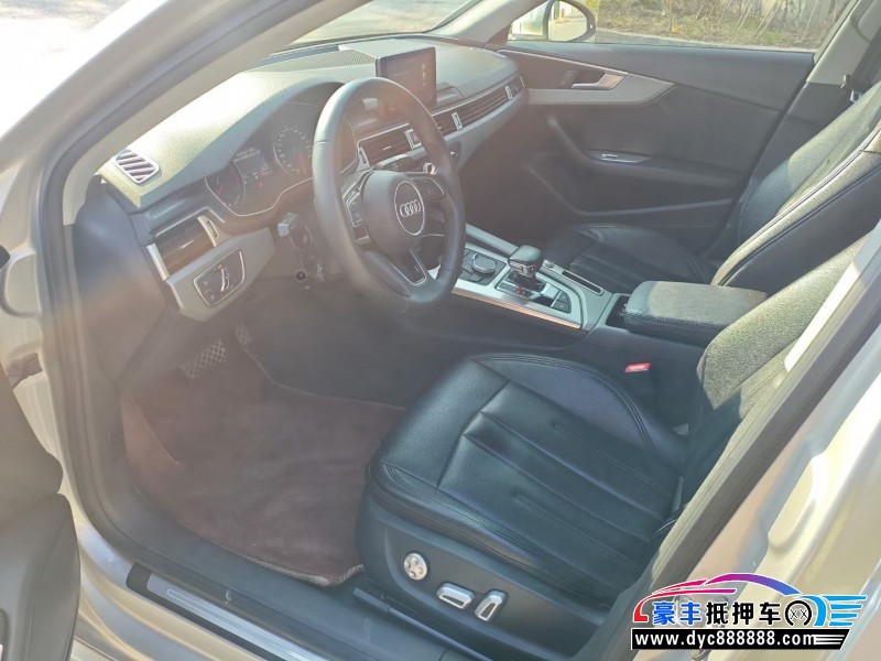 18年奥迪A4L轿车抵押车出售
