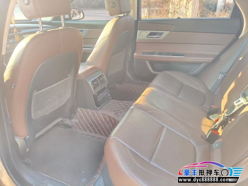 17年捷豹XFL轿车抵押车出售