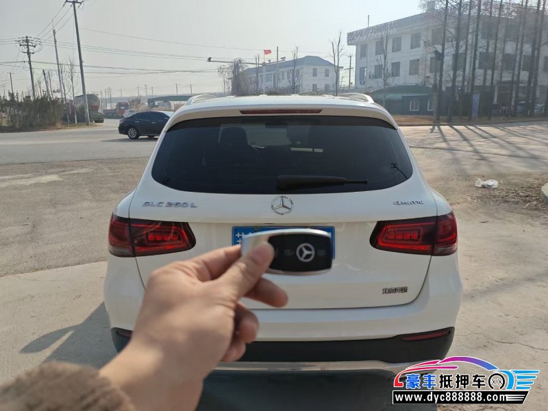 20年奔驰GLC轿车抵押车出售