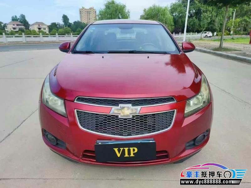 13年雪佛兰科鲁兹轿车抵押车出售