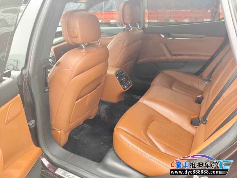 18年玛莎拉蒂总裁轿车抵押车出售