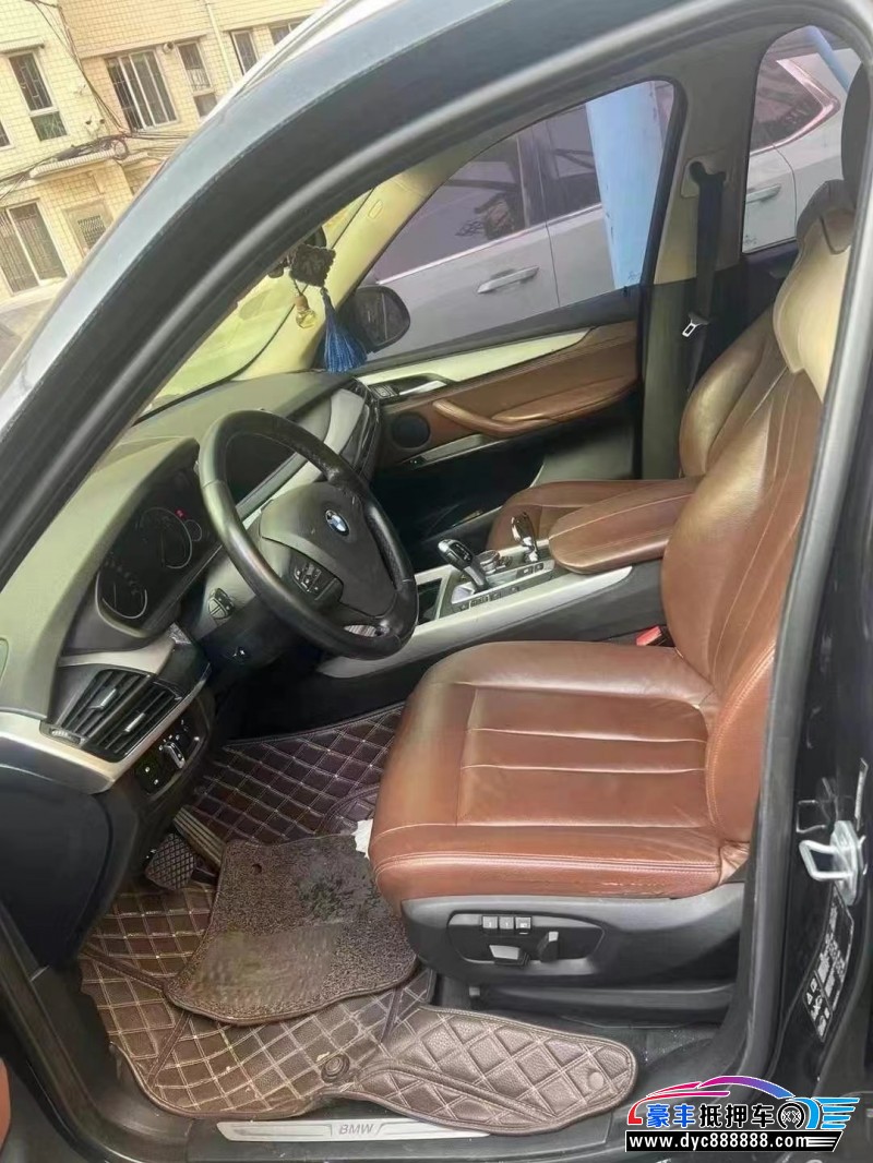 17年宝马X5轿车抵押车出售
