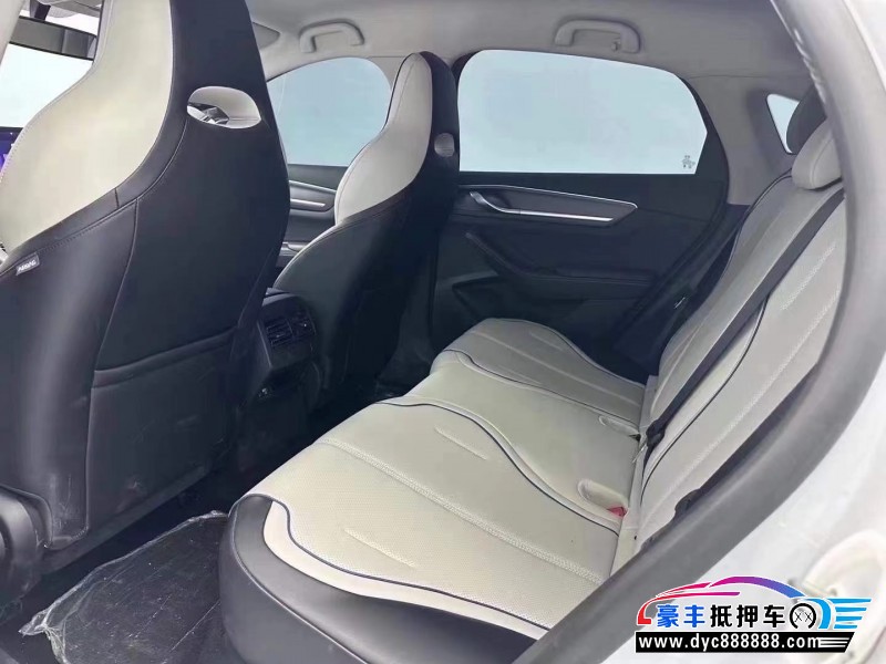 24年比亚迪驱逐舰轿车抵押车出售