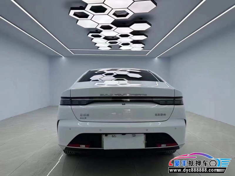 24年比亚迪驱逐舰轿车抵押车出售