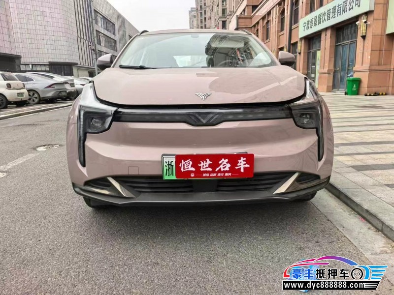 23年哪吒u-ll400轿车抵押车出售