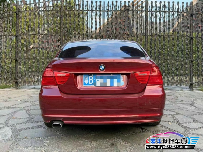 12年宝马3系轿车抵押车出售