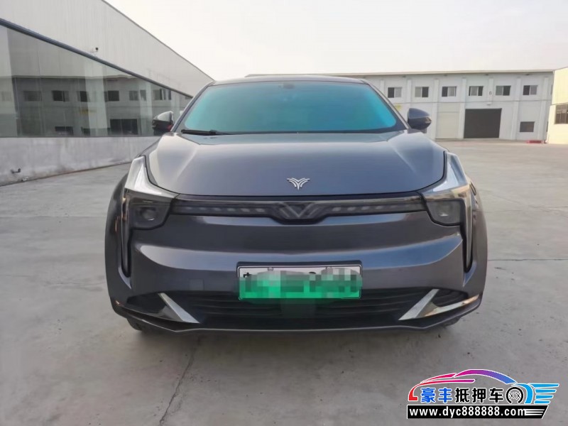23年哪吒u-ll400轿车抵押车出售