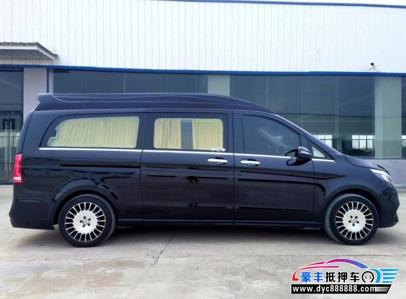 19年奔驰V轿车抵押车出售