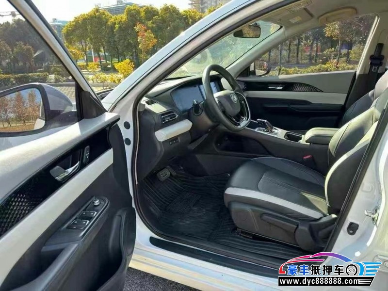 22年东风风神E70轿车抵押车出售