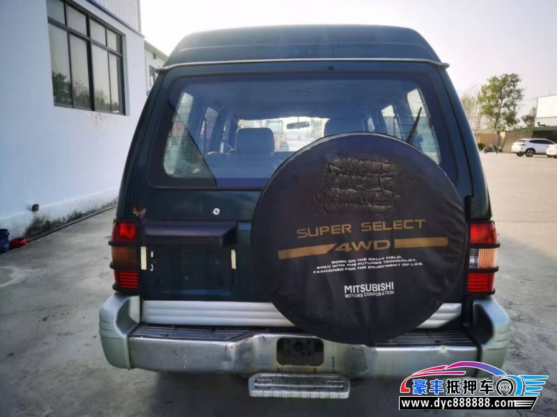 11年猎豹汽车黑金刚轿车抵押车出售