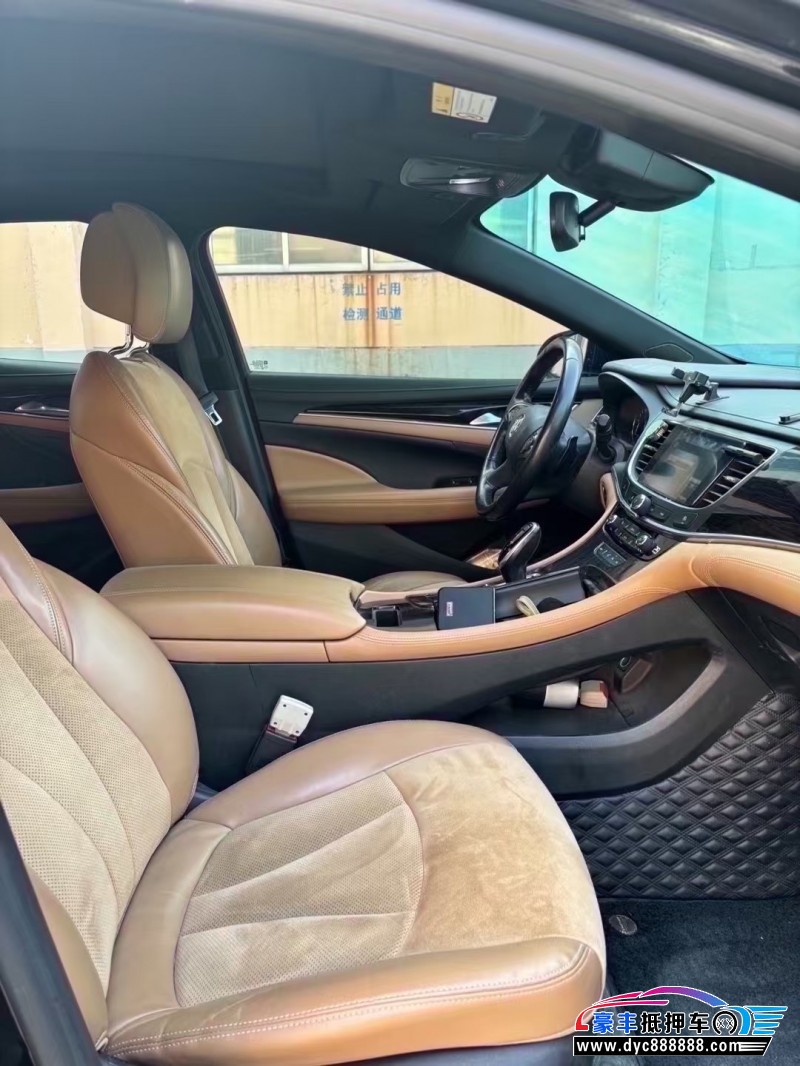 19年别克君越轿车抵押车出售