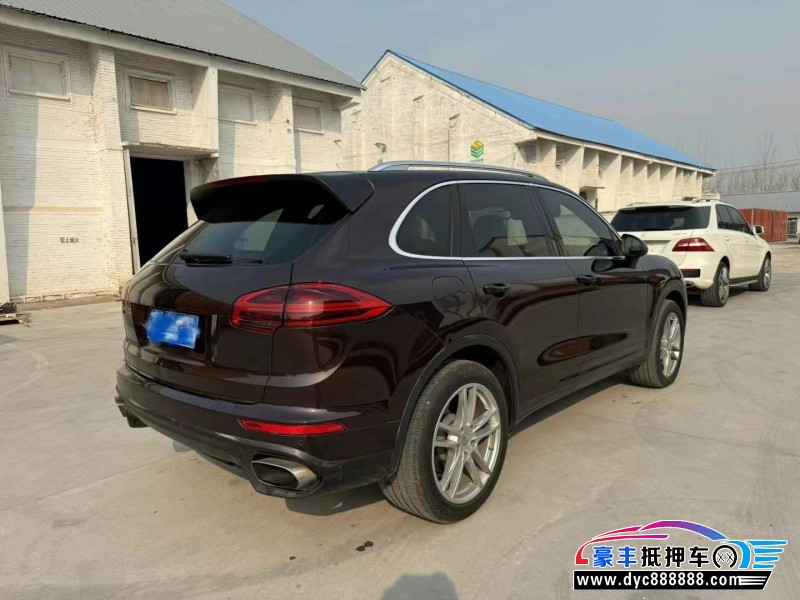 16年保时捷卡宴轿车抵押车出售