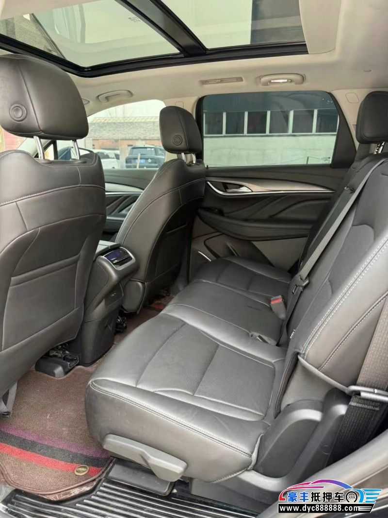 21年别克昂科旗轿车抵押车出售