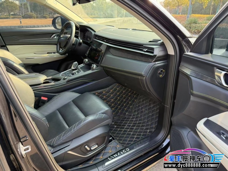 21年领克05轿车抵押车出售