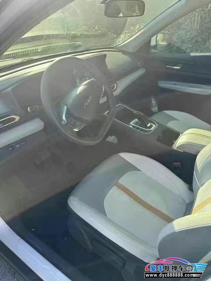 23年东风风神E70轿车抵押车出售