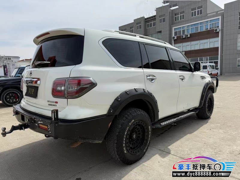 17年日产途乐轿车抵押车出售