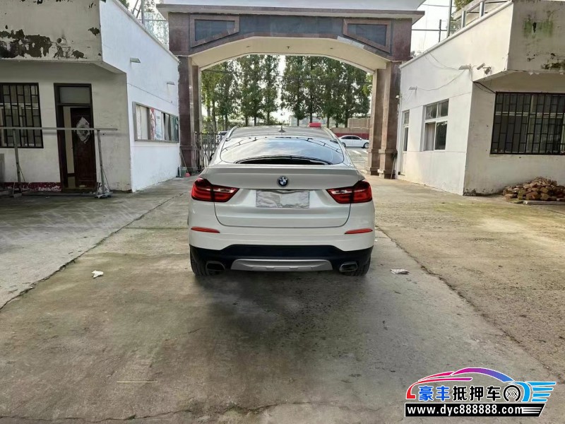 18年宝马X4轿车抵押车出售