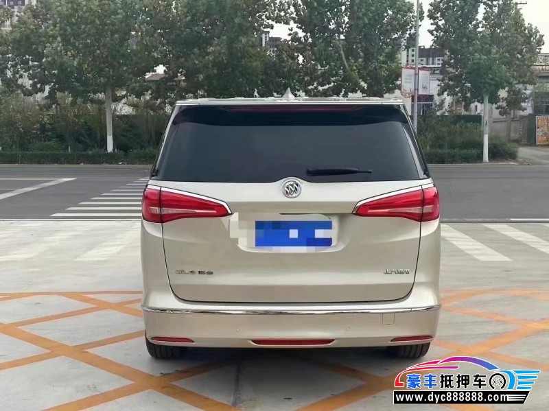 18年别克GL8轿车抵押车出售