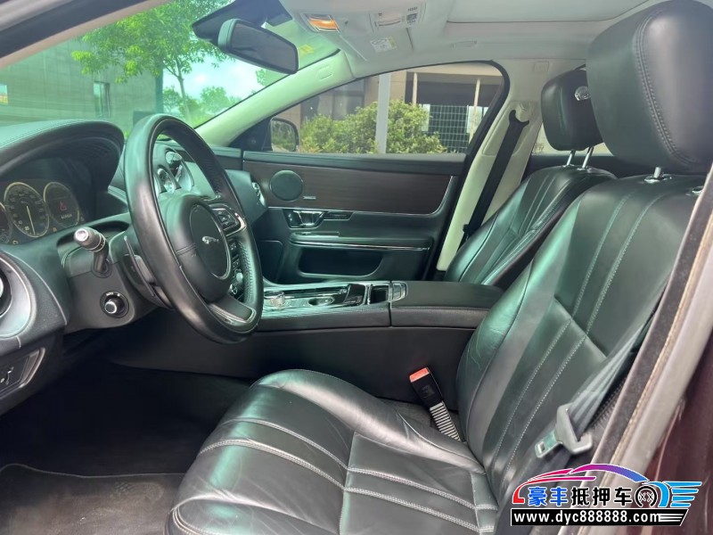 16年捷豹XJL轿车抵押车出售