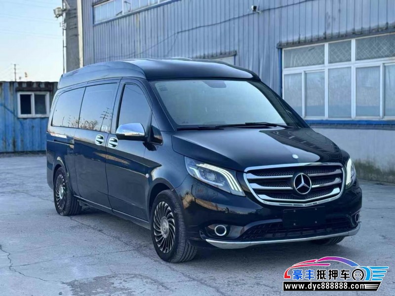 17年奔驰威霆MPV抵押车出售