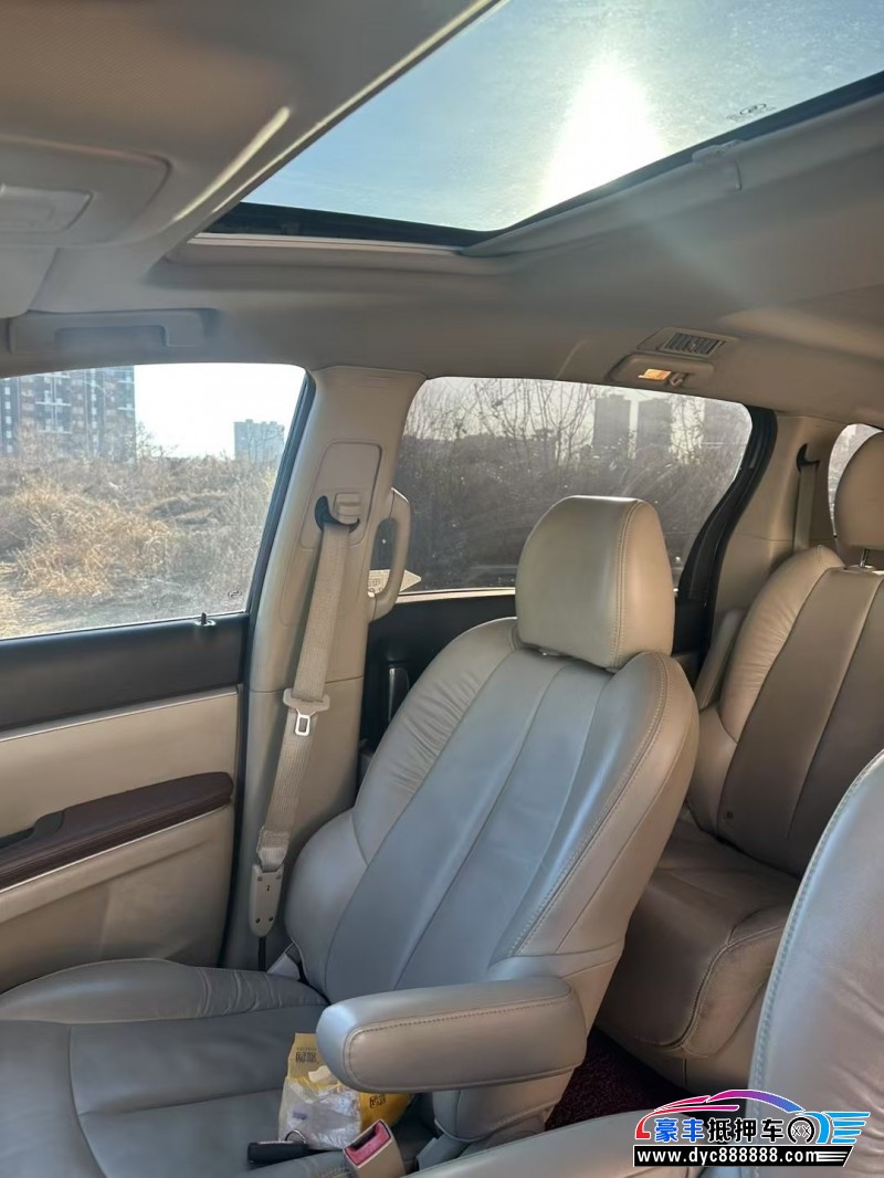 17年别克GL8轿车抵押车出售