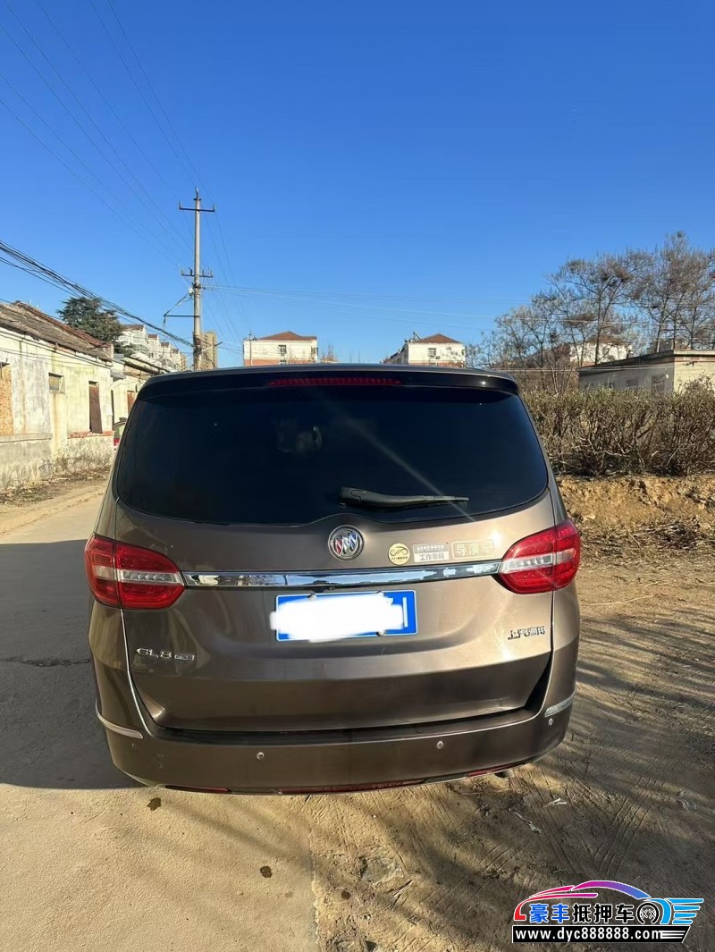 17年别克GL8轿车抵押车出售