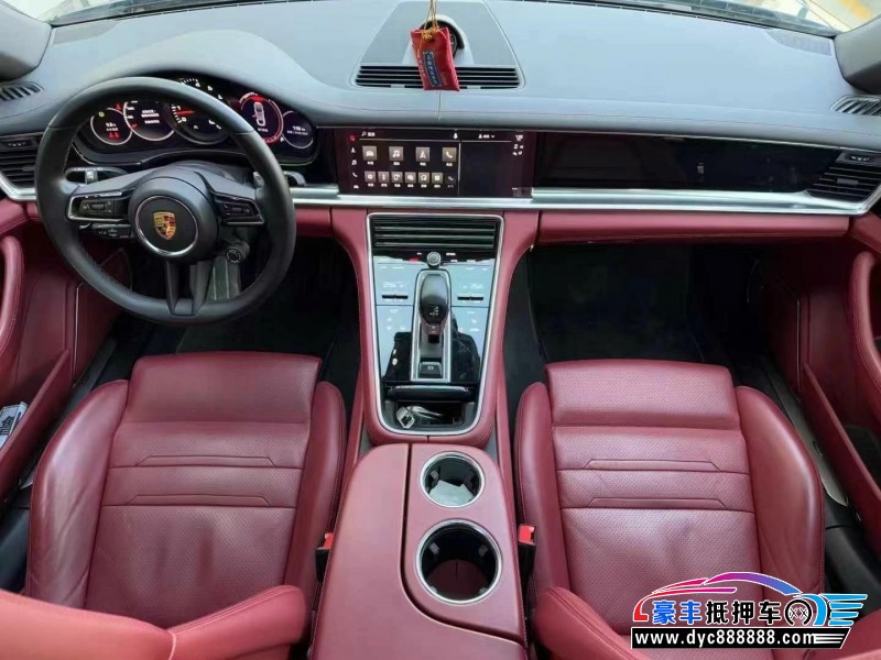 22年保时捷帕纳梅拉轿车抵押车出售