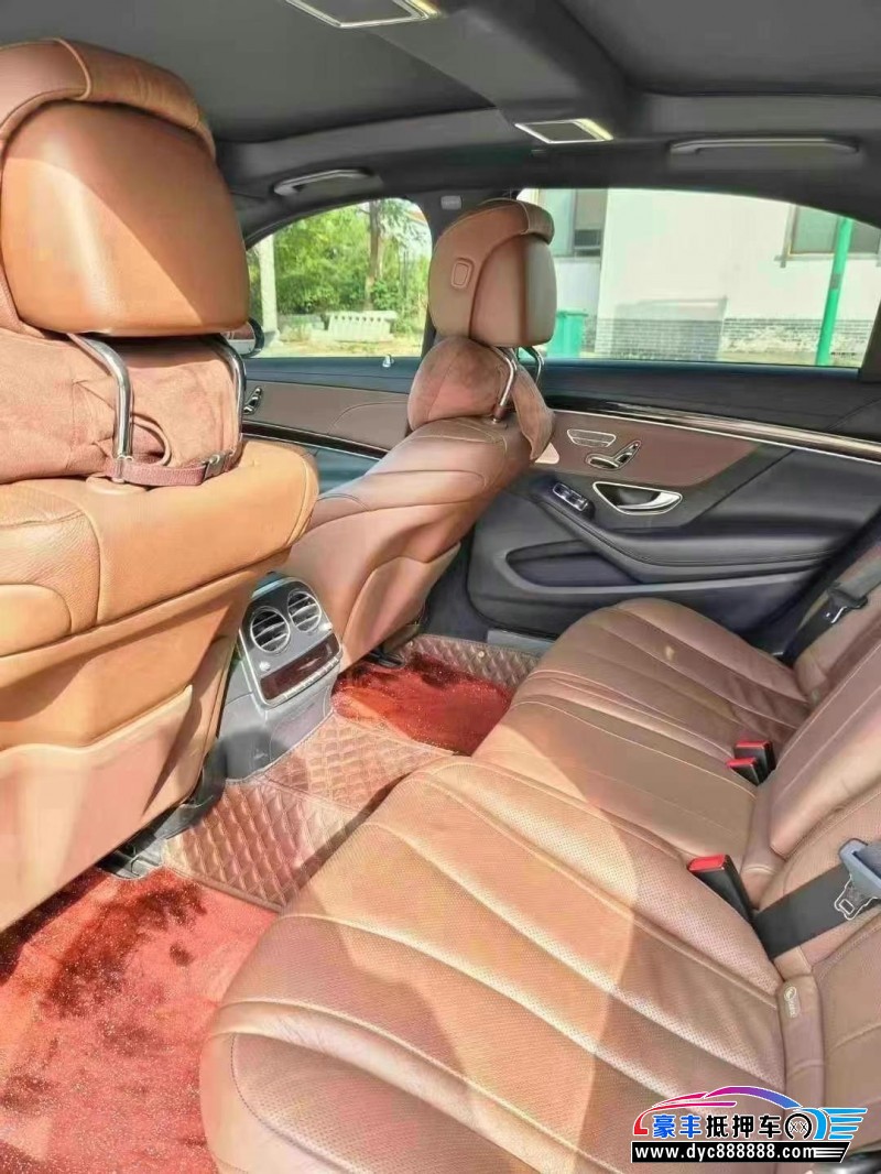 20年奔驰S轿车抵押车出售