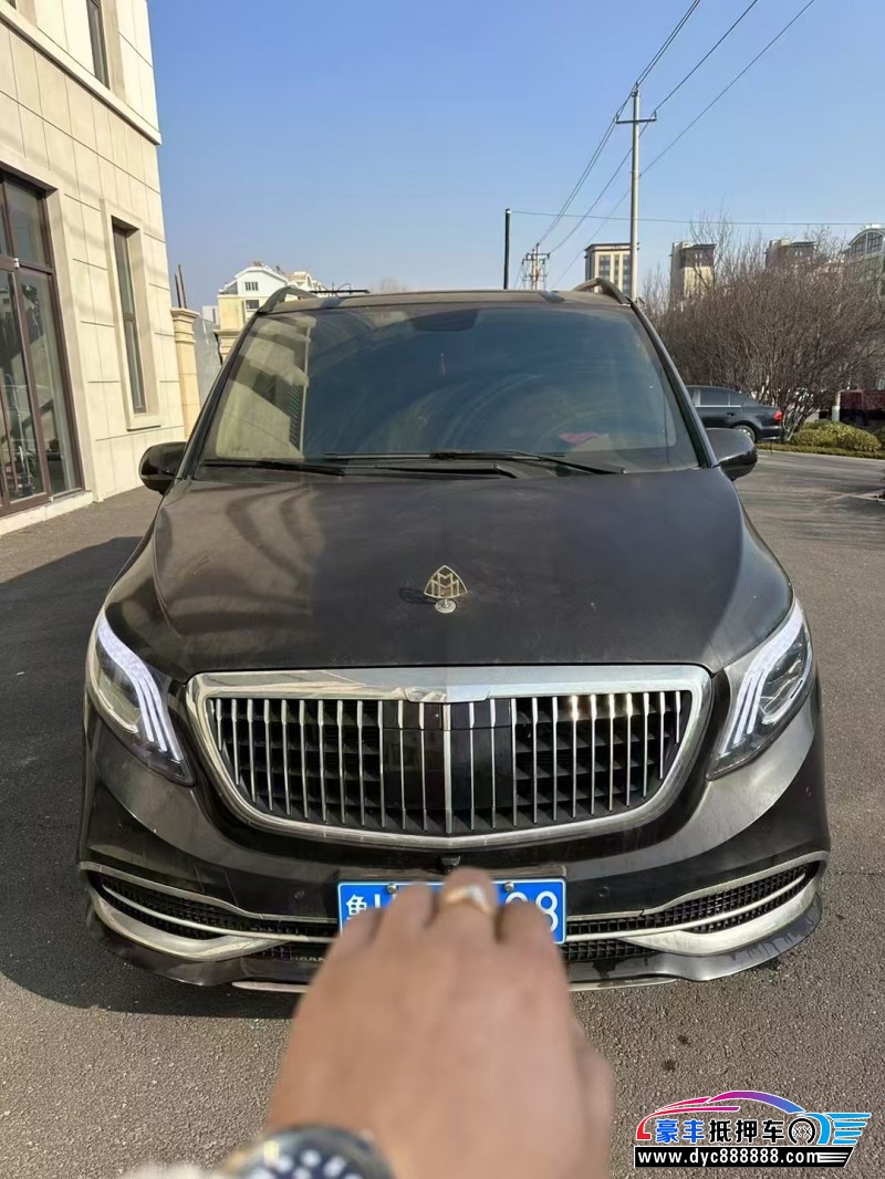 19年奔驰威霆轿车抵押车出售