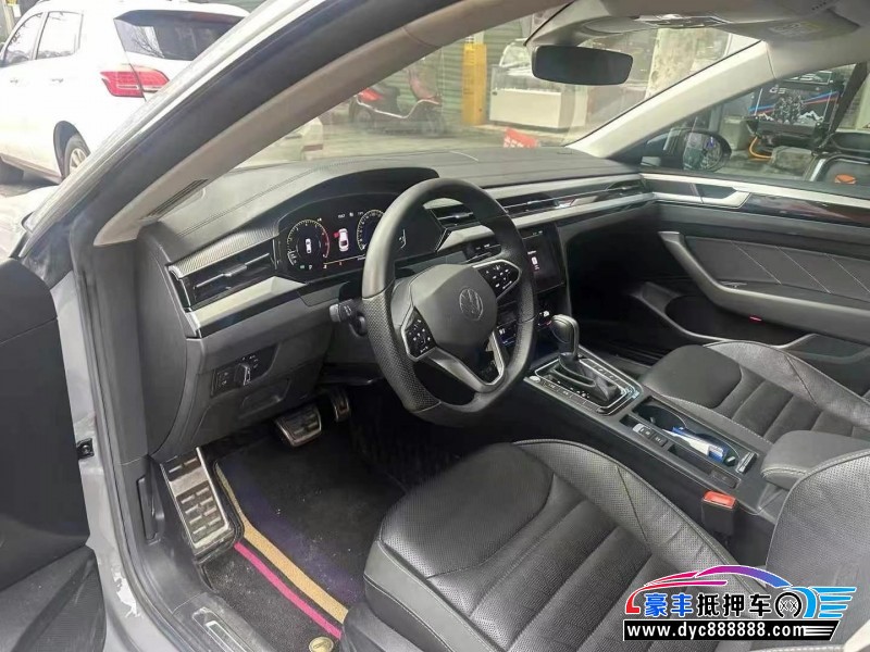 21年大众CC轿车抵押车出售