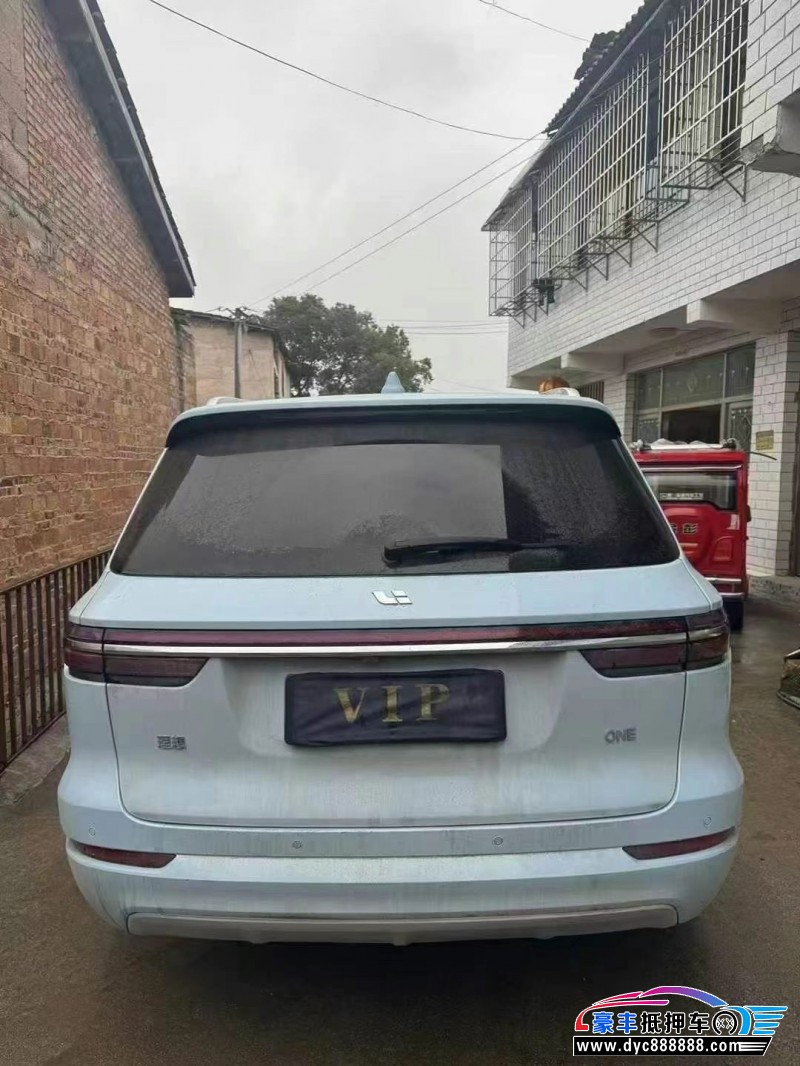 22年理想ONE轿车抵押车出售