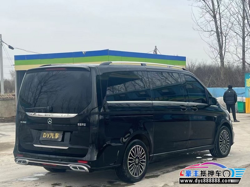 18年奔驰V轿车抵押车出售