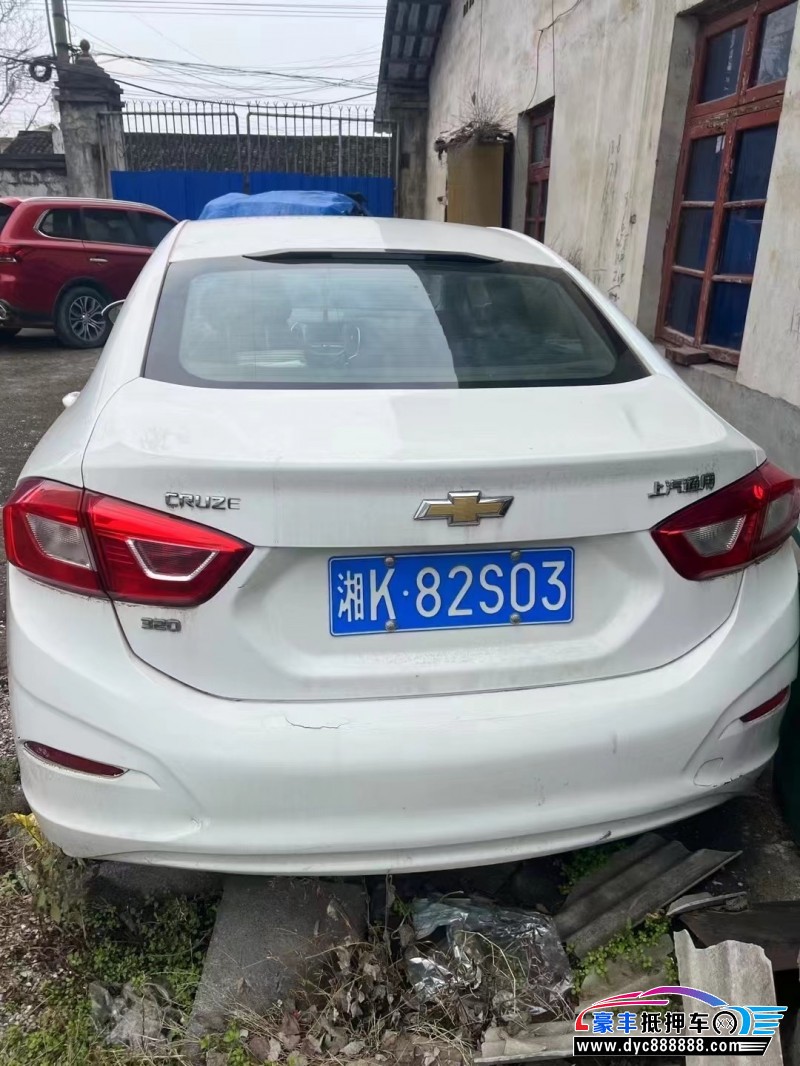 18年雪佛兰科鲁兹轿车抵押车出售