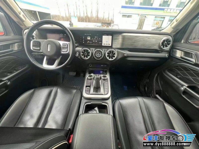 20年WEY坦克300轿车抵押车出售