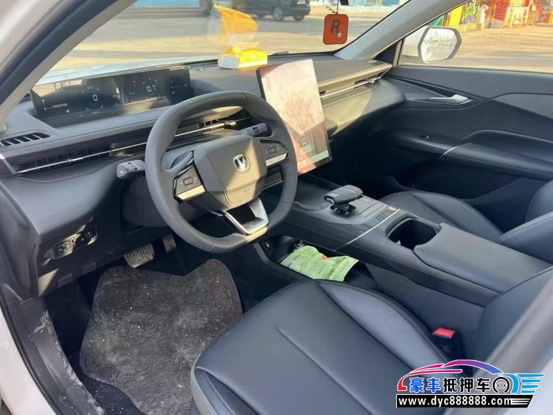 24年长安逸动轿车抵押车出售