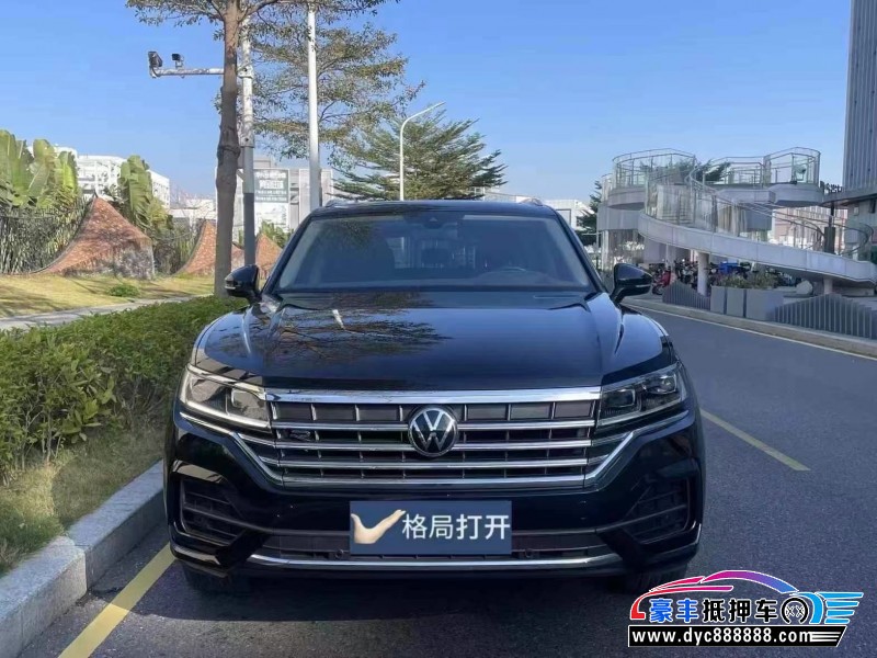 22年大众途锐轿车抵押车出售