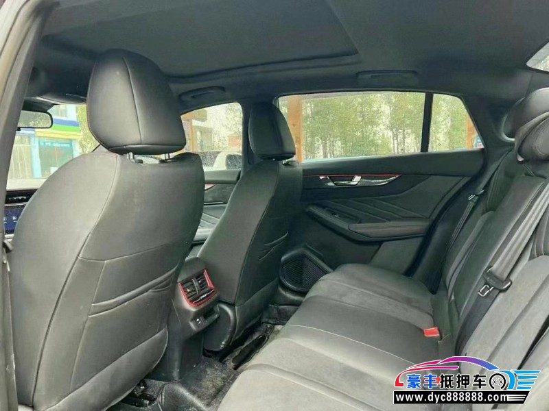 22年东风风神奕炫轿车抵押车出售