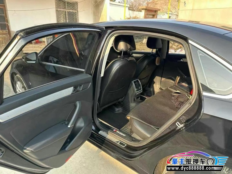 15年大众帕萨特轿车抵押车出售