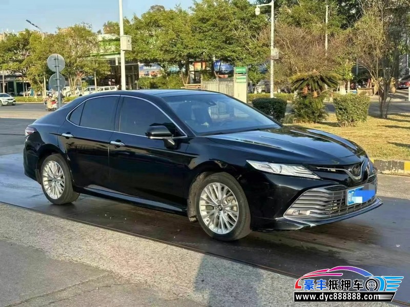 20年丰田凯美瑞轿车抵押车出售