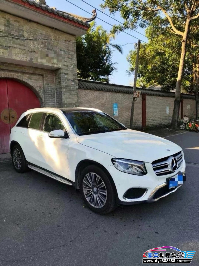 16年奔驰GLC轿车抵押车出售