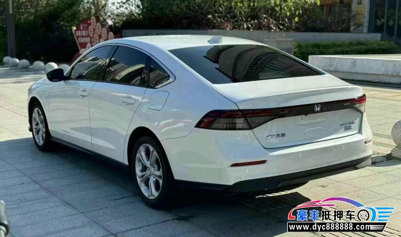 24年本田雅阁轿车抵押车出售