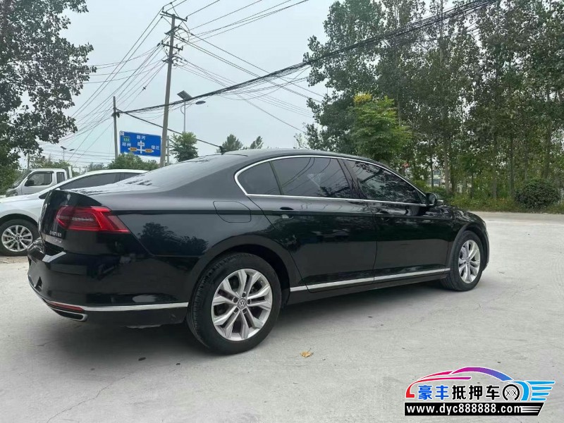 19年大众迈腾轿车抵押车出售