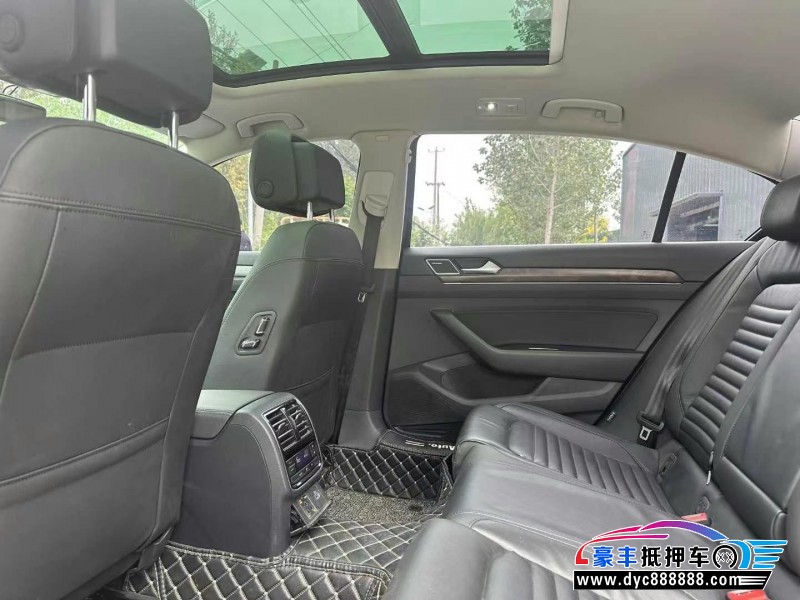 19年大众迈腾轿车抵押车出售