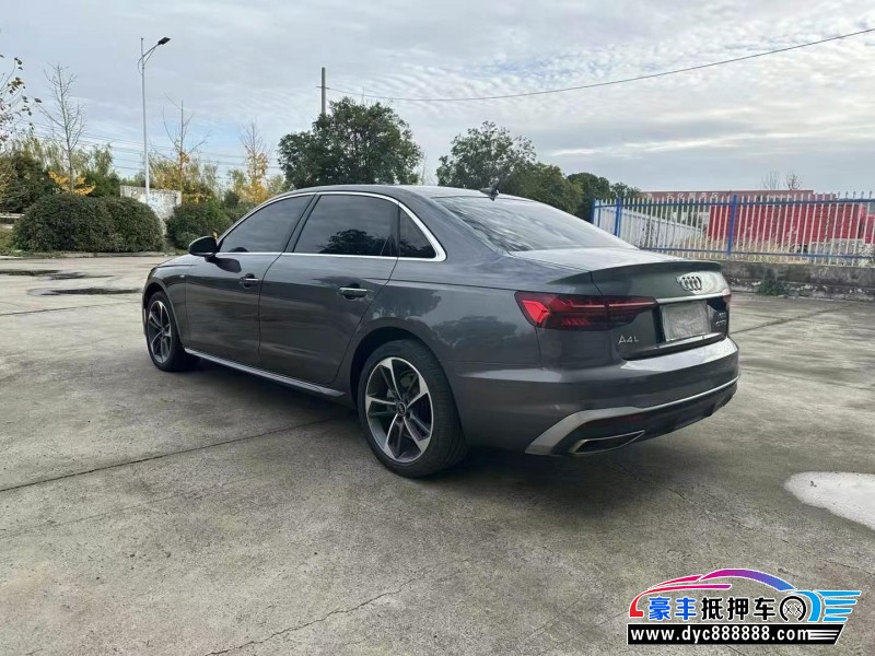 23年奥迪A4L轿车抵押车出售
