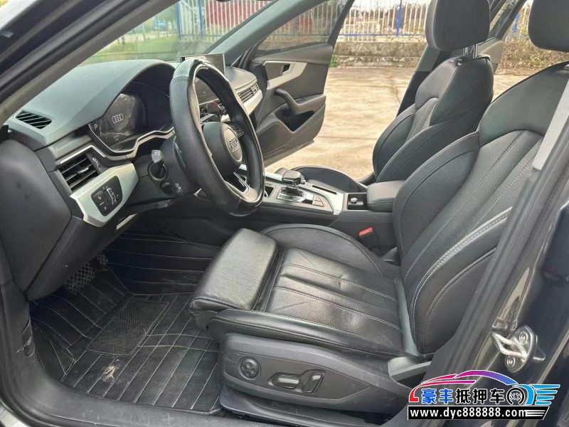 23年奥迪A4L轿车抵押车出售