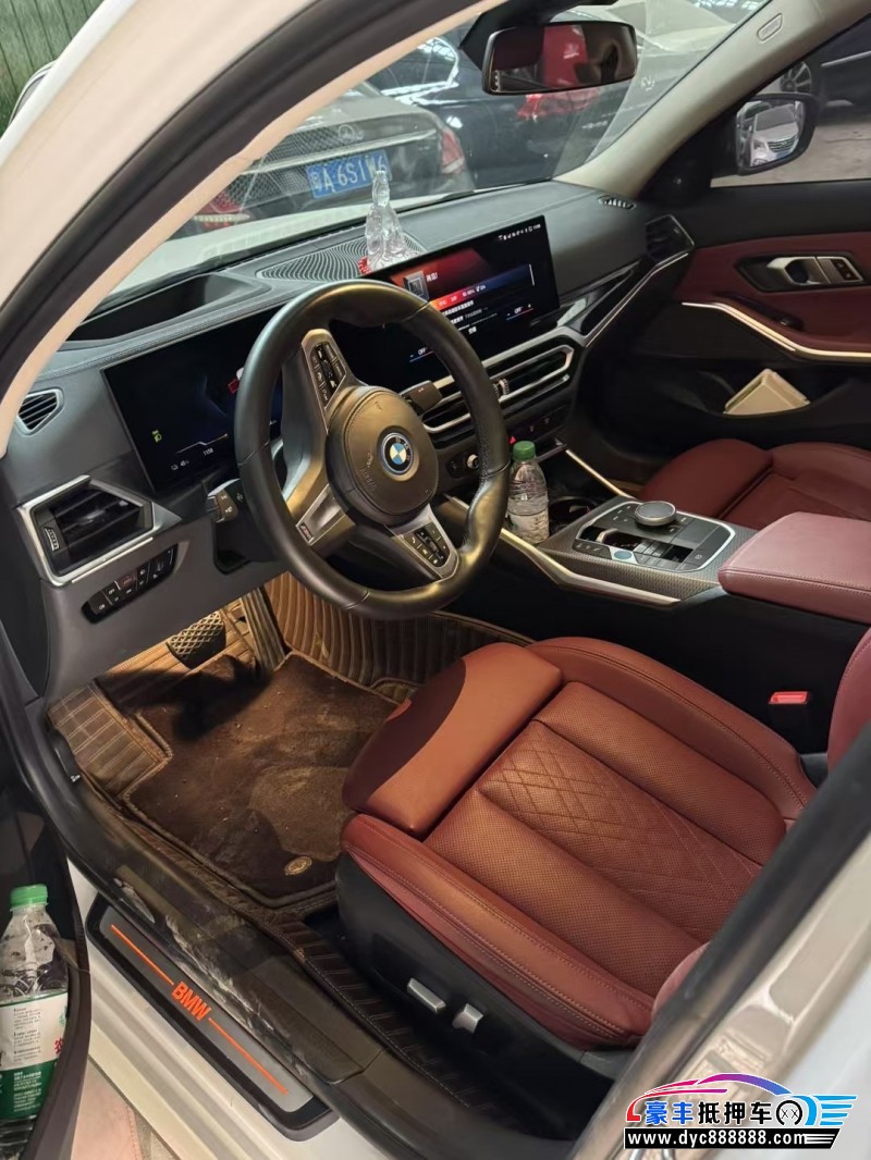 23年宝马i3轿车抵押车出售