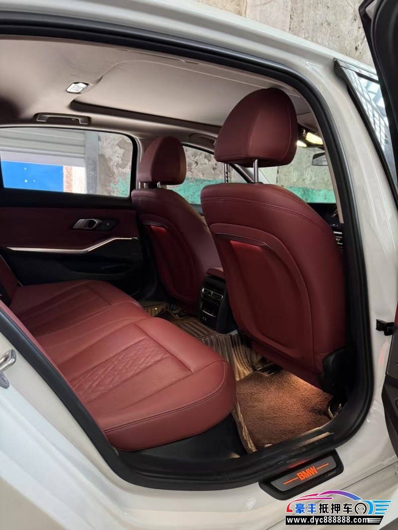 23年宝马i3轿车抵押车出售