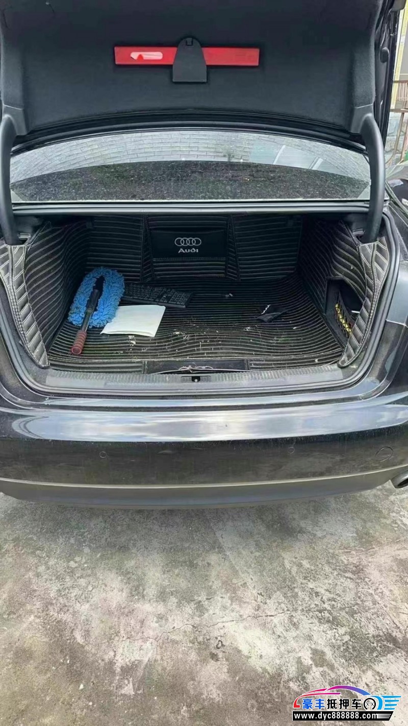 14年奥迪A6L轿车抵押车出售